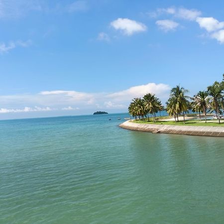 Apartment Seaview Beach Pd Porto Dickson Exterior foto